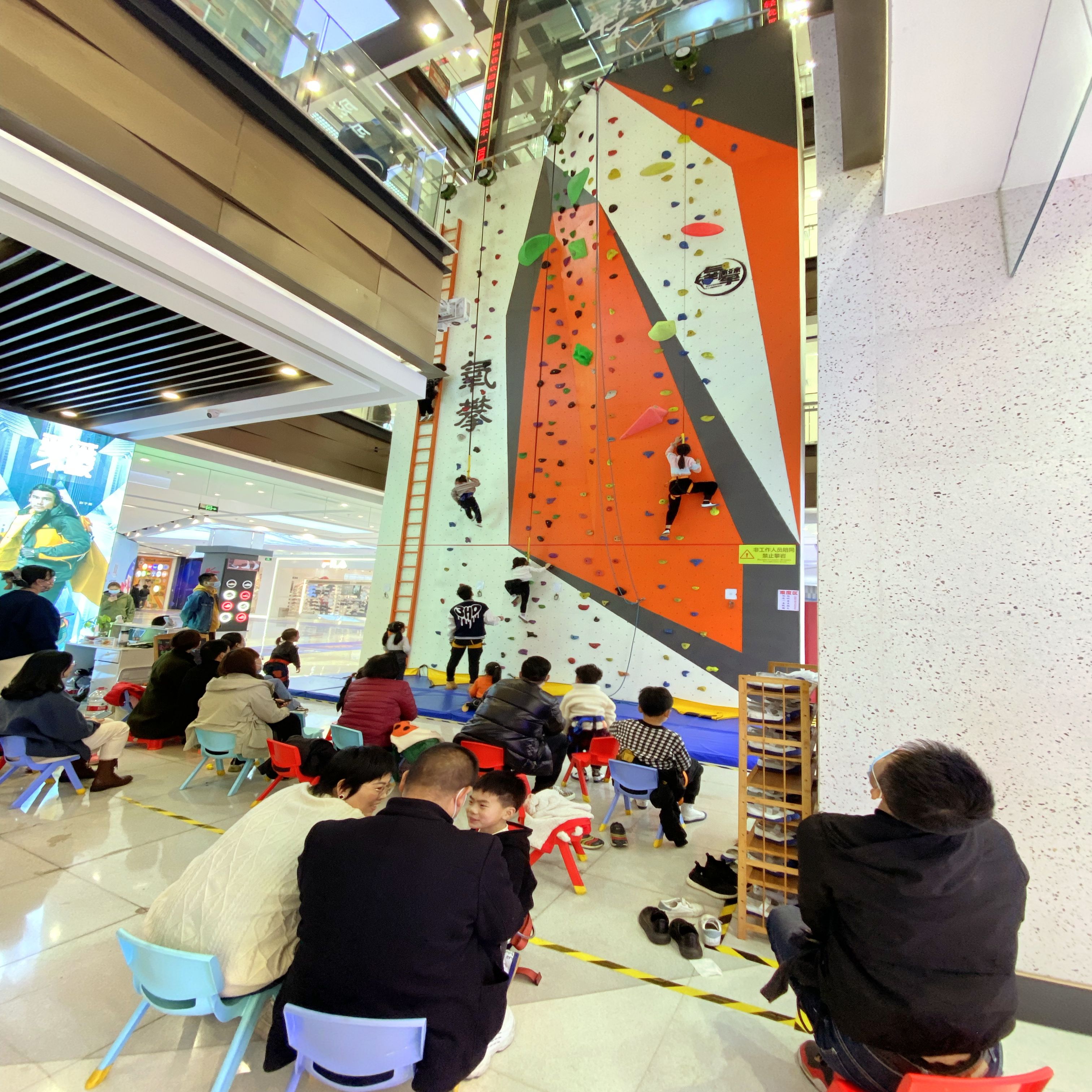 宁波鄞州万达店